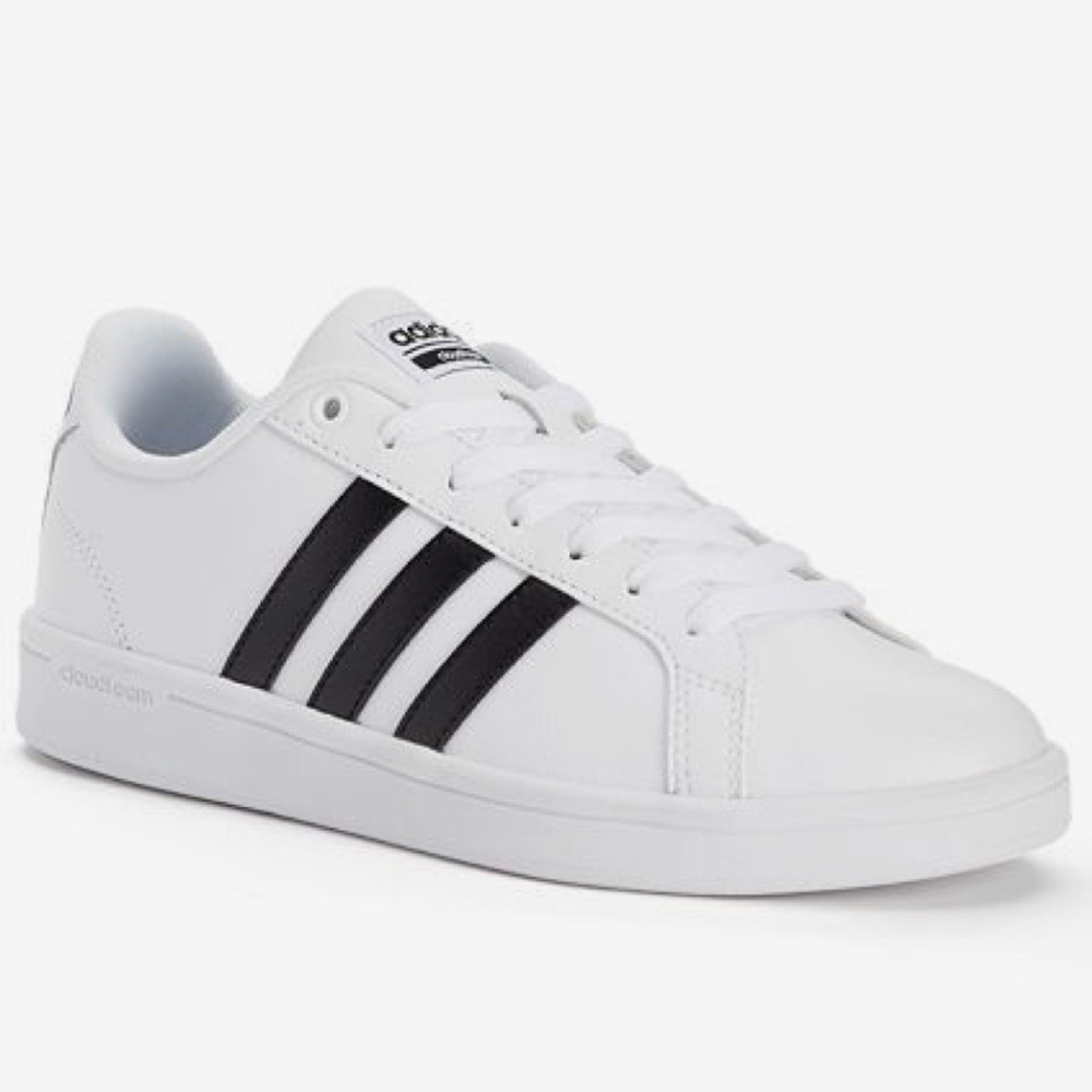 ADIDAS EUC White with Black Cloudfoam Shoes 7